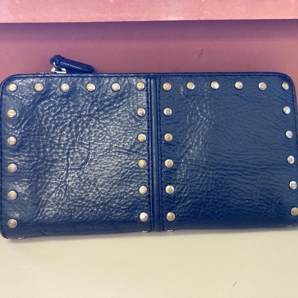 MICHAEL KORS ASTOR STUDDED WALLET - Picture 1 of 7